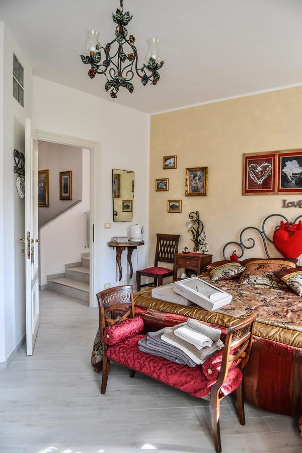 ヴァード・リーグレ La Terra Di Mingo Bed & Breakfast エクステリア 写真